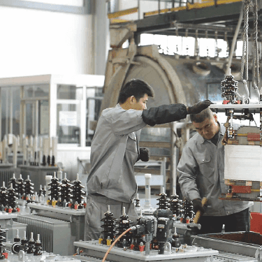 BTCN Electric Workshop - Precision Assembly of High-Efficiency Power Transformers